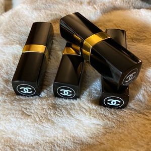 Chanel Lipsticks (2) - listing for @kristenscittina